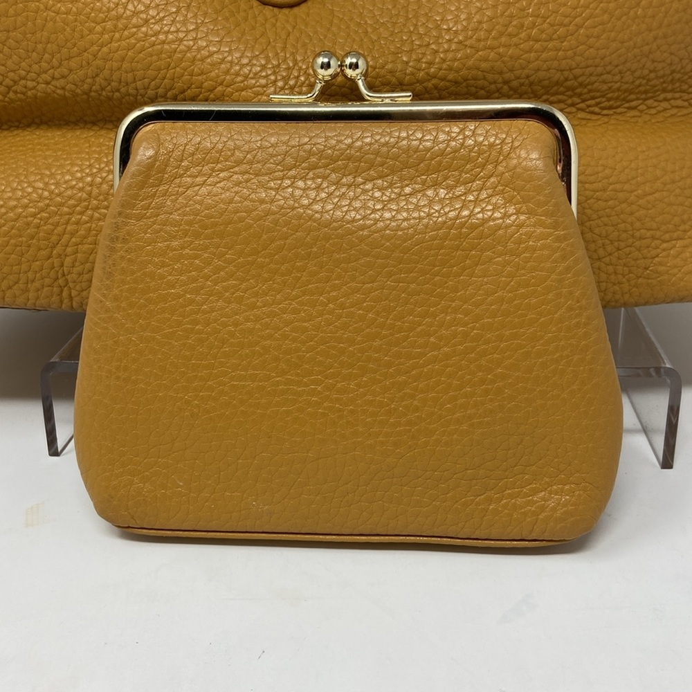 NWOT Dooney and Bourke Mustard Leather Hobo Bag with Coin Purse & Dust Bag - Picture 9 of 10